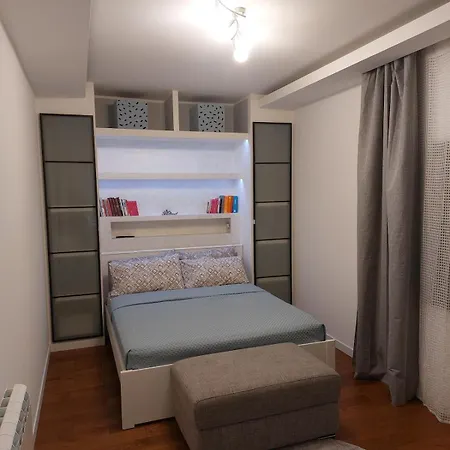 Tuscan Amelie Apartment Borgo a Buggiano